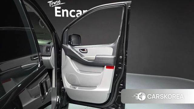 Hyundai The New Grand Starex id 4232705 из Кореи 17