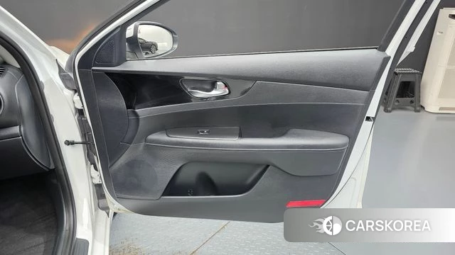 Kia The New K3 2nd generation id 4863764 из Кореи 17