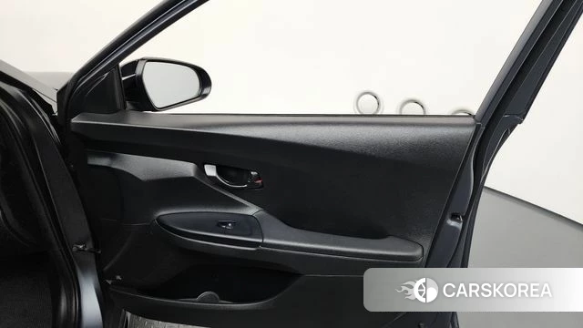 Hyundai Veloster (JS) id 4317655 из Кореи 17