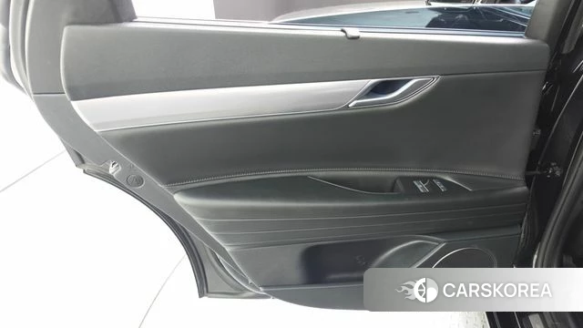 Genesis G80 (RG3) id 4731335 из Кореи 17