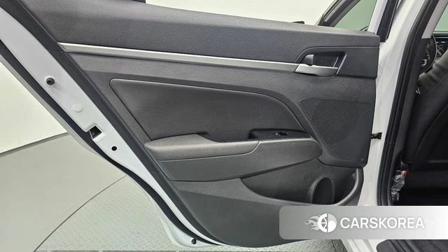 Hyundai Avante AD id 4596396 из Кореи 17
