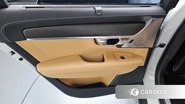 Volvo V90 Cross-Country id 4794234 из Кореи 17