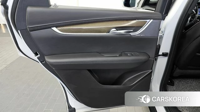 Cadillac XT5 id 4642139 из Кореи 17