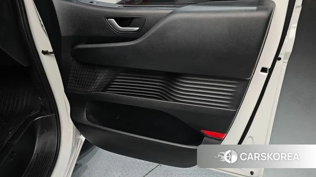Hyundai Staria id 4571113 из Кореи 17