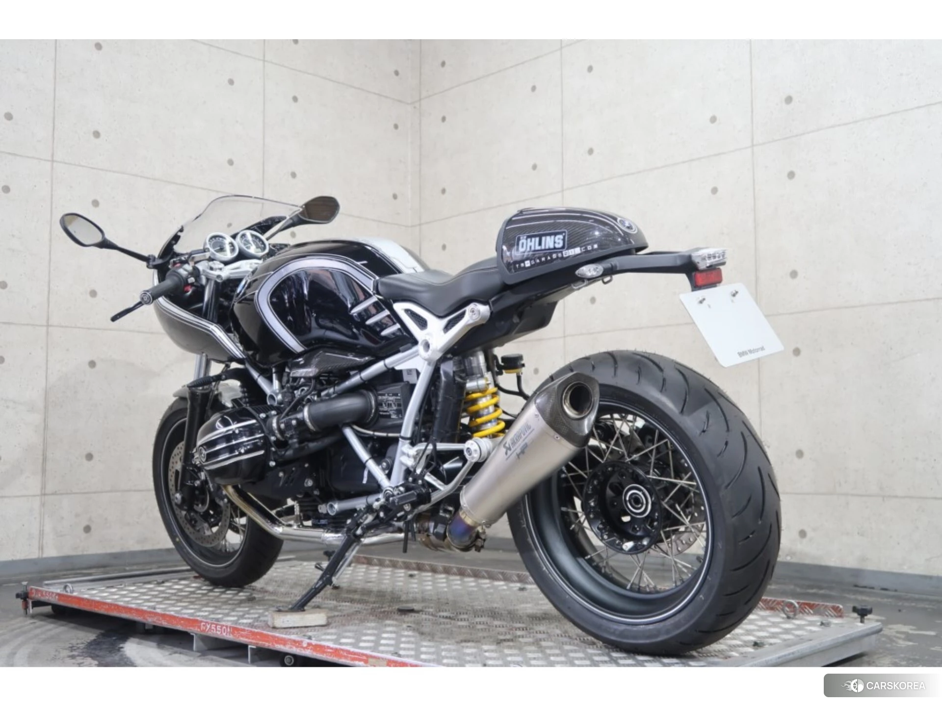 BMW R NINE T RACER id 4374334 из Японии 17