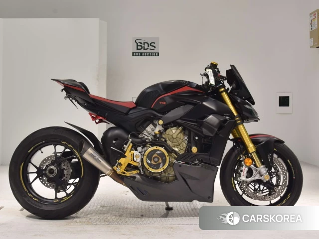 Проданный Ducati STREETFIGHTER V4 S 2021 из Японии