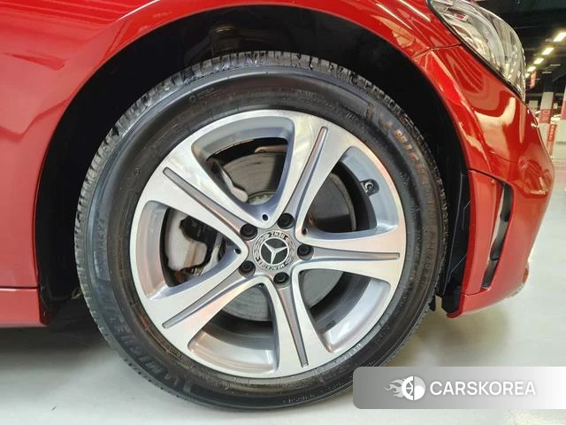 Mercedes-Benz Class C id 4264679 из Китая 17