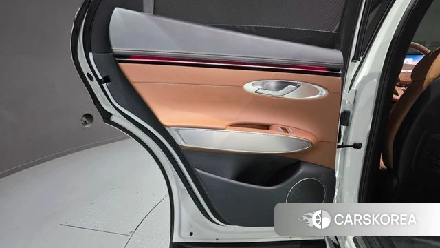 Genesis GV70 id 4792187 из Кореи 17