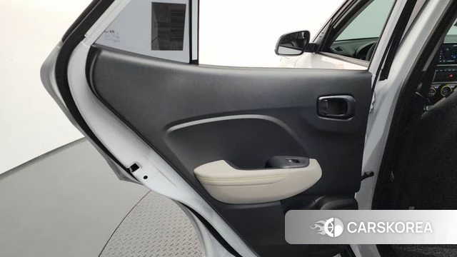 Hyundai Venue id 4342464 из Кореи 17