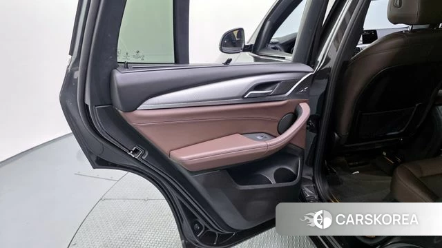 BMW X3 (G01) id 4409772 из Кореи 17