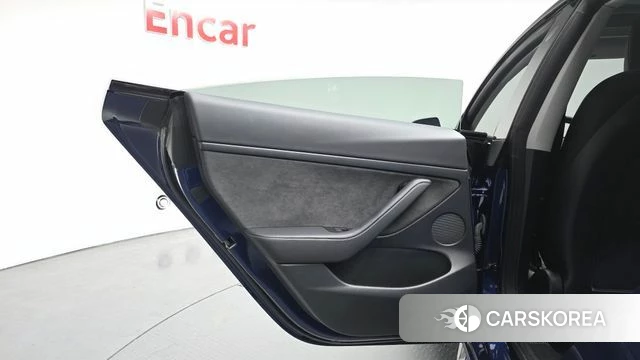 Tesla Model 3 id 4230978 из Кореи 17