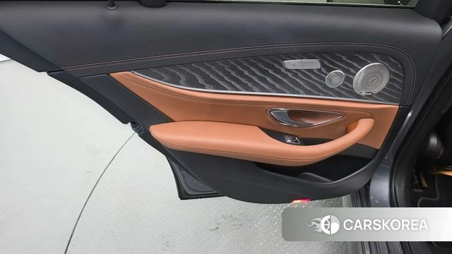 Mercedes-Benz E-Class W213 id 4775417 из Кореи 17