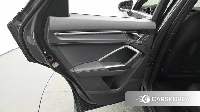 Audi Q3 (F3) id 4753626 из Кореи 17