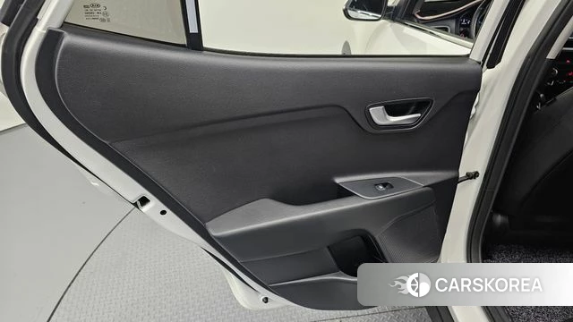 Kia Stonic id 4465426 из Кореи 17