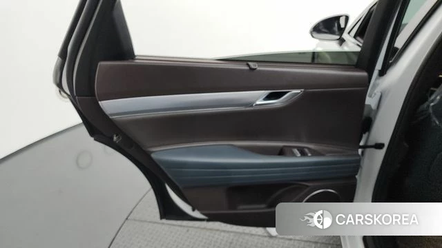 Genesis G80 (RG3) id 4632509 из Кореи 17