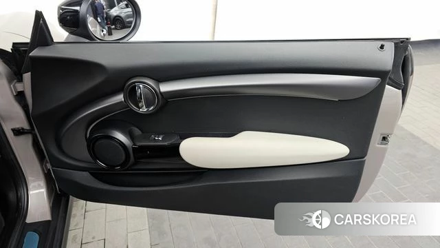 Mini Cooper Electric id 4376288 из Кореи 17