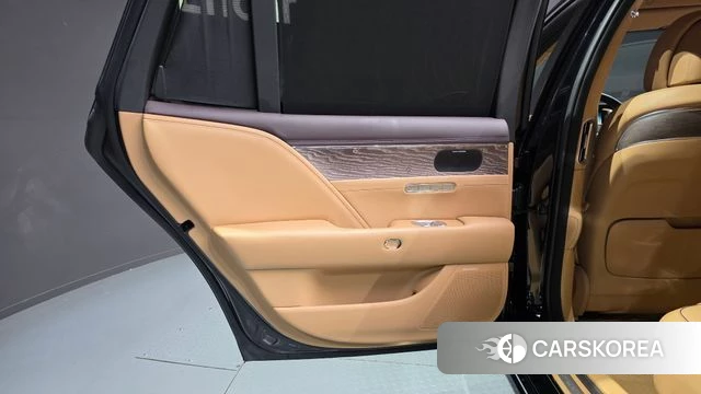Genesis G90 (RS4) id 4603628 из Кореи 17