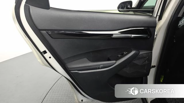 Kia Seltos id 4293923 из Кореи 17