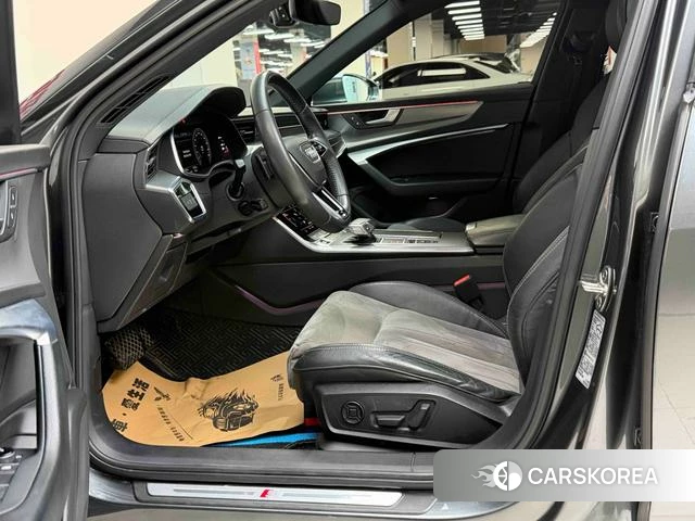 Audi A6L id 4271282 из Китая 17