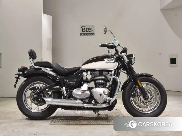 Проданный Triumph BONNEVILLE 2023 из Японии, фото 2