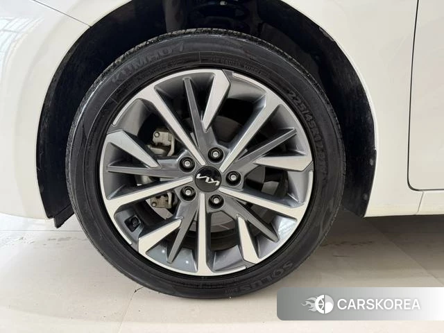 Kia K3 id 4341938 из Китая 17