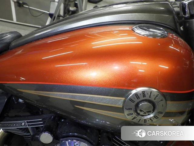 Проданный Harley-Davidson Road Glide FLTRXSE1800 CVO id 4193784 из Японии, фото 17