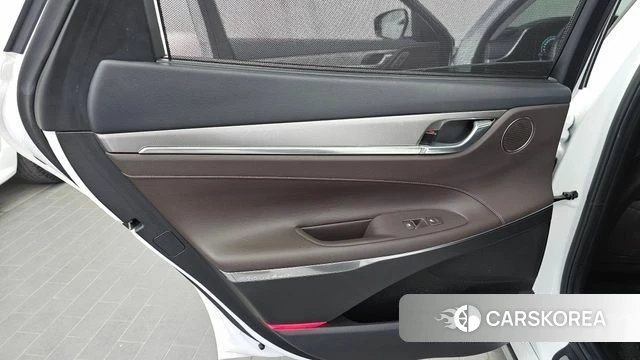 Hyundai The New Grandeur IG Hybrid id 4507834 из Кореи 17