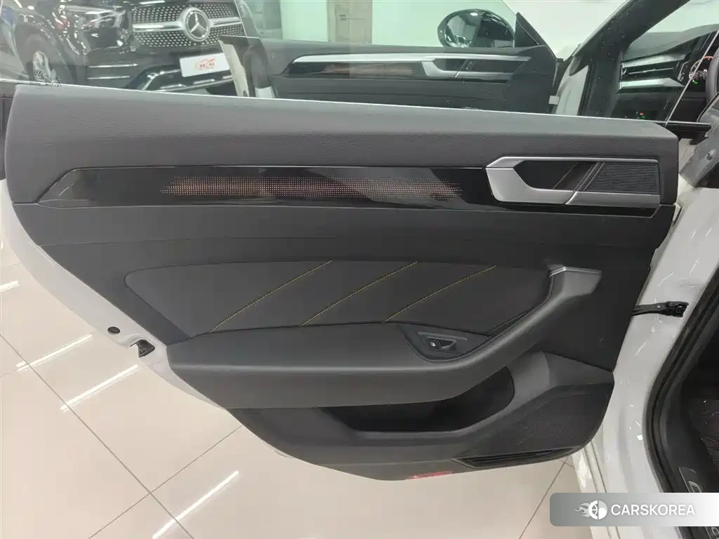 Volkswagen Arteon (CC) id 4600643 из Китая 17