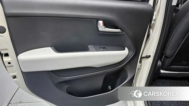 Kia The New Kia Ray id 4230429 из Кореи 17