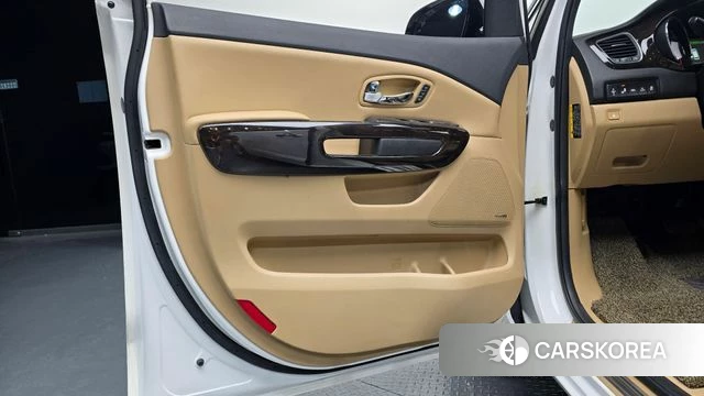Kia The New Carnival id 4424449 из Кореи 17