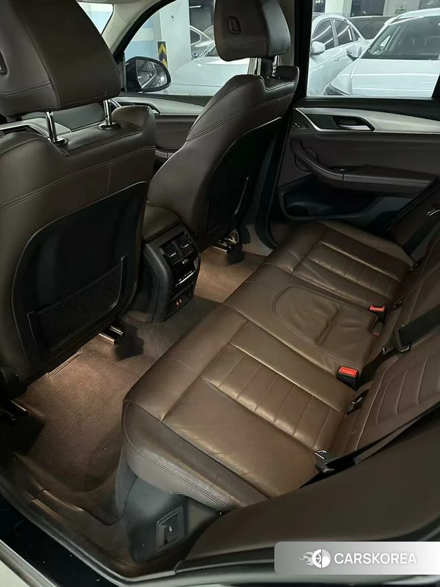BMW iX3 id 4257222 из Китая 17