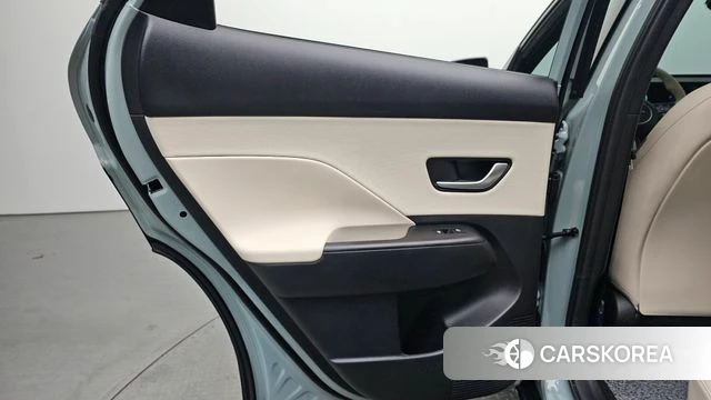 Hyundai Kona (SX2) id 4421396 из Кореи 17