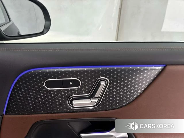Mercedes-Benz GLB id 4291036 из Китая 17