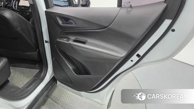 Chevrolet (GM Daewoo) Equinox id 4507664 из Кореи 17