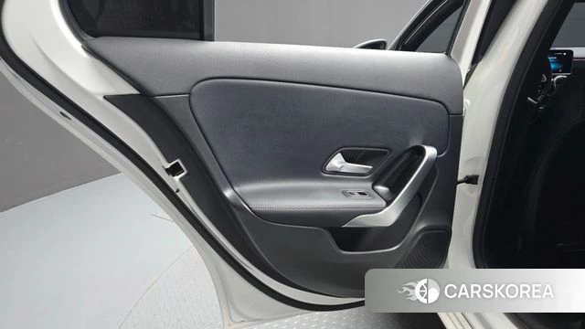 Mercedes-Benz A-Class W177 id 4530042 из Кореи 17