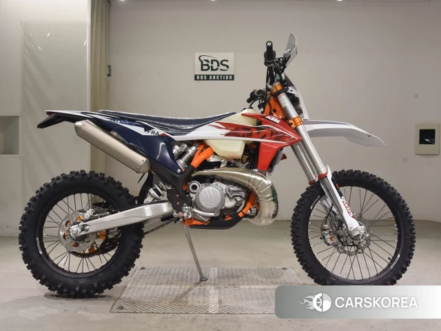 Проданный KTM 250 EXC-F SIX DAYS 2023 из Японии