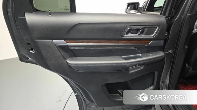 Ford Explorer id 4849894 из Кореи 17