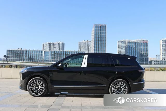 Weilai ES8 id 3920673 из Китая 17