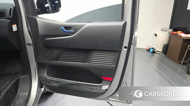 Hyundai Staria id 4468288 из Кореи 17