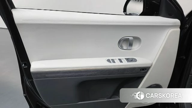 Hyundai Ionic 5 id 4943006 из Кореи 17