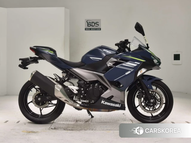 Проданный Kawasaki NINJA 400 2021 из Японии
