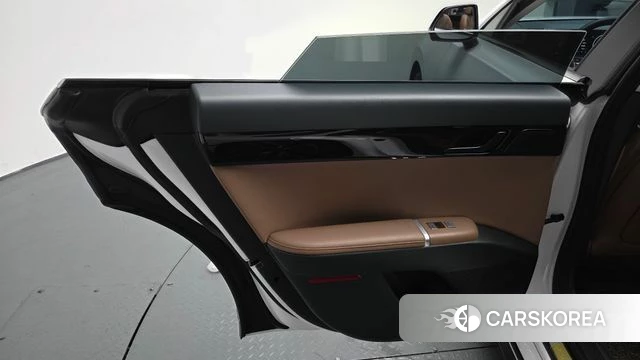 Hyundai Grandeur Hybrid (GN7) id 4360797 из Кореи 17