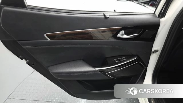 Kia Come New K7 id 4371878 из Кореи 17