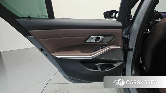 BMW 3 Series (G20) id 4578556 из Кореи 17