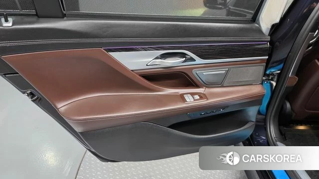 BMW 7 Series (G11) id 4689199 из Кореи 17