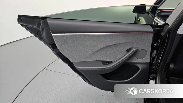 Tesla Model 3 id 4590379 из Кореи 17