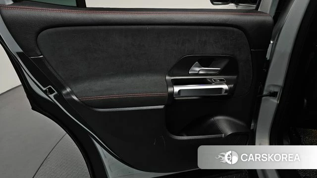 Mercedes-Benz GLB-Class X247 id 4550813 из Кореи 17