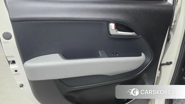 Kia The New Kia Ray id 4322936 из Кореи 17