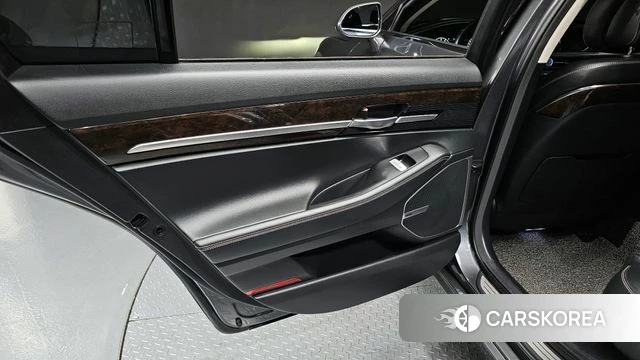 Genesis G90 id 4339372 из Кореи 17