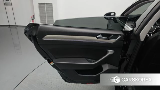 Volkswagen Arteon id 4339181 из Кореи 17